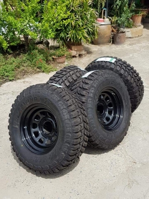 ขายยางลุยๆ 265/75/16 ของใหม่พร้อมล้อลาย ROCK ราคาเบาๆครับ ขายยางลุยๆ 265/75/16 ของใหม่พร้อมล้อลาย ROCK ราคาเบาๆครับ