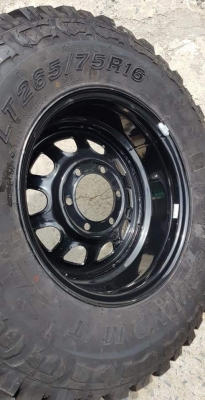 ขายยางลุยๆ 265/75/16 ของใหม่พร้อมล้อลาย ROCK ราคาเบาๆครับ ขายยางลุยๆ 265/75/16 ของใหม่พร้อมล้อลาย ROCK ราคาเบาๆครับ