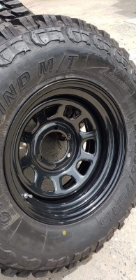 ขายยางลุยๆ 265/75/16 ของใหม่พร้อมล้อลาย ROCK ราคาเบาๆครับ ขายยางลุยๆ 265/75/16 ของใหม่พร้อมล้อลาย ROCK ราคาเบาๆครับ