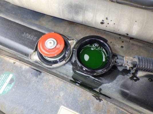 ขายรถขุดนำเข้าจากประเทศญี่ปุ่น sumitomo sh120-3 แทรกกว้าง 70 cm สนใจติดต่อสอบถาม 0923309229 อีด