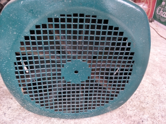 ขายมอเตอร์15แรง15000วัตสภาพพร้อมใช้ ขายมอเตอร์15แรง15000วัตสภาพพร้อมใช้