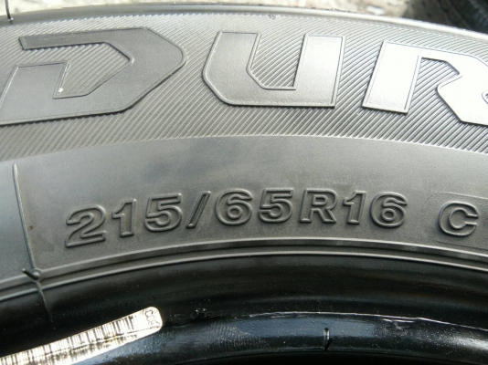 ขายยาง 215/65R16 บริดจสโตน ดูราวิส ปี18 ดอกยางหนาสวยสดเท่ากันไม่ร้าวไม่กินข้างไม่มีปะ ชุดละ 5500 บาท