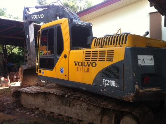 ขาย volvo 210blc ขาย volvo 210blc