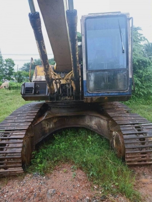 ขาย KOMATSU PC200-5 เอกสารเล่มทะเบียนไฟตัดราคา 400,000