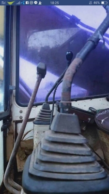 ขาย KOMATSU PC200-5 เอกสารเล่มทะเบียนไฟตัดราคา 400,000