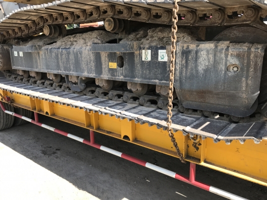 ขาย KOMATSU PC200-8MO กล้องหลัง 1,300 ชั่วโมง(PM7000) สนใจติดต่อ 081-4283210