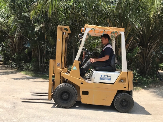 (ลดกระหน่ำ) ขายFORKLIFT TCM FG10(เสา3เมตร)(1.ตัน)(ยางใหม่) สวยเดิมจากญี่ปุ่น ยังไม่เคยใช้ในไทย 85,000เท่านั้น!!
