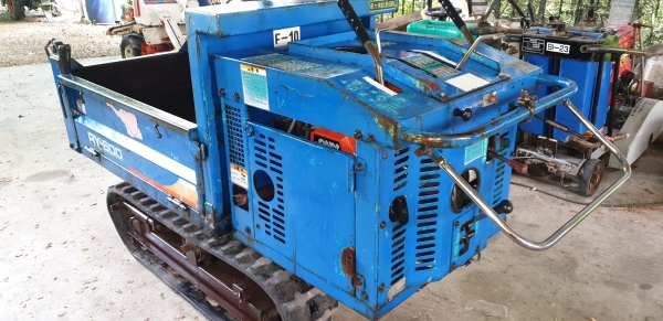 รถบรรทุกการเกษตร พร้อมใช้งาน  สอบถามได้  ยกด้วยไฮดรอลิค