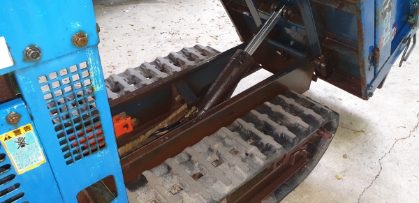 รถบรรทุกการเกษตร พร้อมใช้งาน  สอบถามได้  ยกด้วยไฮดรอลิค