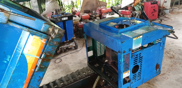 รถบรรทุกการเกษตร พร้อมใช้งาน  สอบถามได้  ยกด้วยไฮดรอลิค