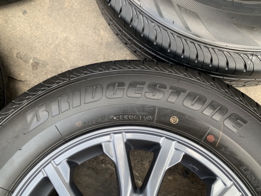 ล้อแม็กป้ายแดง ISUZU X-Series ขอบ 16 รุ่นใหม่ล่าสุด พร้อมยางป้ายแดง 215-70-16 Bridgestone ปี 19 สวยกริ๊บๆ ล้อแม็กป้ายแดง ISUZU X-Series ขอบ 16 รุ่นใหม่ล่าสุด พร้อมยางป้ายแดง 215-70-16 Bridgestone ปี 19 สวยกริ๊บๆ