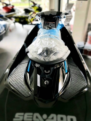 อยากจะร้องดังๆ ว่าโปรแรงมาก...!! 2018 GTR 230 กับสีที่ดุดัน อยากจะร้องดังๆ ว่าโปรแรงมาก...!! 2018 GTR 230 กับสีที่ดุดัน