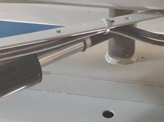 Genie GS-3246 10เมตร เก่านอก Genie GS-3246 10เมตร เก่านอก