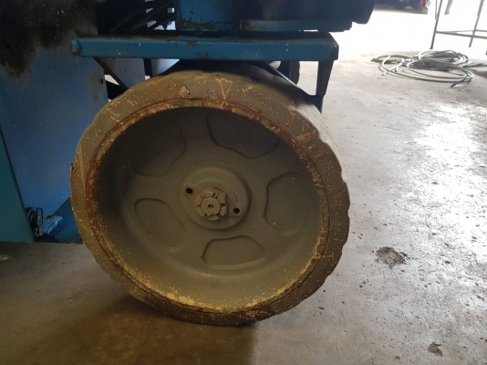 Genie GS-3246 10เมตร เก่านอก Genie GS-3246 10เมตร เก่านอก