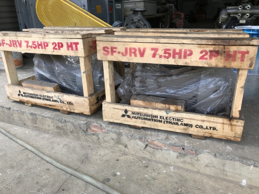 ( เหลือ 1ตัวครับ )ขายมอเตอร์ไฟฟ้าแบบหน้าเเปลน Mitsubishi 7.5HP. 380V 2800rpm. 2Pole ของใหม่ในลัง ไม่เคยใช้งาน มี 2ตัว ราคาตัวละ 5,800 บาท