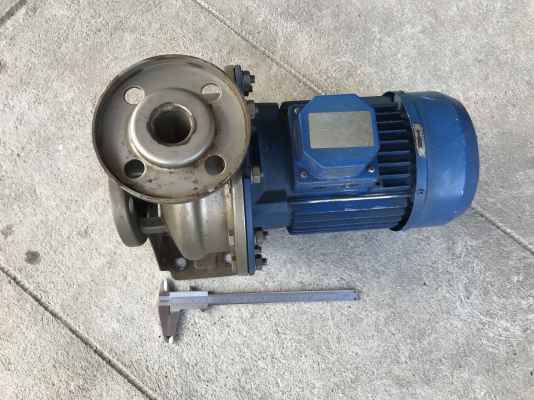 ขายปั๊มน้ำหอยโข่งหัวปั๊มสแตนเลส Ebara 2HP. 380V made in Italy ขนาดเข้า 2นิ้ว ออก 1.2นิ้ว สภาพสวยเดิมๆ หมุนนิ่ม พร้อมใช้งาน