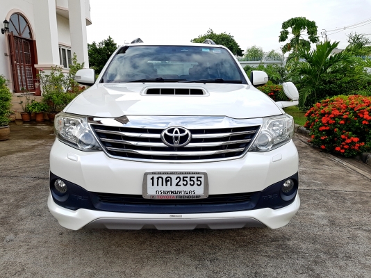 ขาย Fortuner ปี12 มือเดียวป้ายแดง 3.0V TRD 4WD ท๊อปที่สุด เดิมทุกจุดจากโรงงาน ไมล์ 106,000โลแท้ล้าน\% ขาย Fortuner ปี12 มือเดียวป้ายแดง 3.0V TRD 4WD ท๊อปที่สุด เดิมทุกจุดจากโรงงาน ไมล์ 106,000โลแท้ล้าน\%