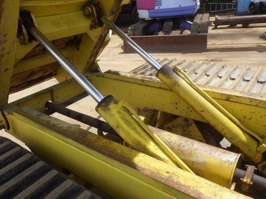 MOROOKA MST800 รถดั๊ม แทรคเตอร์ นำเข้าจากญี่ปุ่น โทร. 080-6565422 (หนิง)