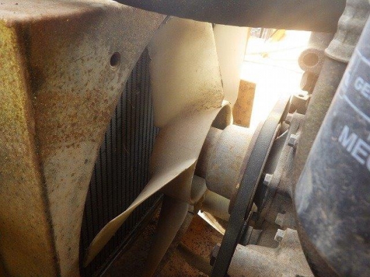 MOROOKA MST800 รถดั๊ม แทรคเตอร์ นำเข้าจากญี่ปุ่น โทร. 080-6565422 (หนิง)