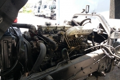 Hino 10 ล้อ (3H )195 แรง เพลาเดียว สวยพร้อมใช้ ราคา 630,000 สนใจ 089-5367218 081-4252943