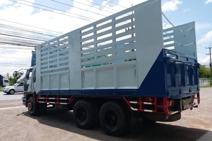 Hino 10 ล้อ (3H )195 แรง เพลาเดียว สวยพร้อมใช้ ราคา 630,000 สนใจ 089-5367218 081-4252943