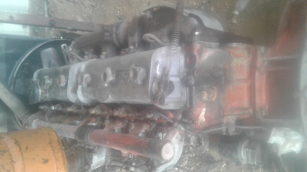 ขายเครื่องยนต์Hino รุ่นEB300 สภาพพร้อมใช้ ขายเครื่องยนต์Hino รุ่นEB300 สภาพพร้อมใช้