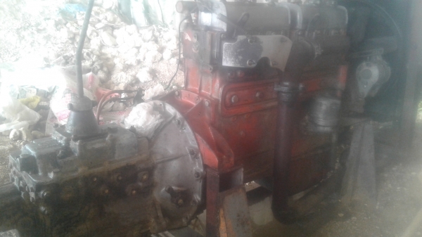 ขายเครื่องยนต์Hino รุ่นEB300 สภาพพร้อมใช้