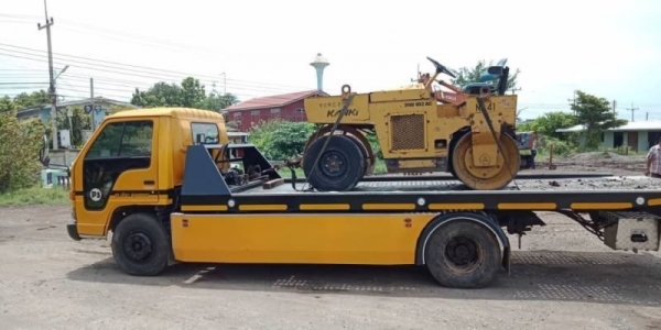 สภาพเก่านอก อีกคัน 175,000 รถบด 2.5 ตัน 4ล้อยาง หลังเหล็ก BOMAG BW102AC ชีเรียล 211058 สภาพพร้อมใช้ รถอยู่ นครปฐม โทร 0610710295 สนใจ รายการสินค้า อื่นๆ ที่ เว็ปไชค์ Truck2Hand https://www.truck2hand.com/index.php?actions=content/search&member_id สภาพเก่านอก อีกคัน 175,000 รถบด 2.5 ตัน 4ล้อยาง หลังเหล็ก BOMAG BW102AC ชีเรียล 211058 สภาพพร้อมใช้ รถอยู่ นครปฐม โทร 0610710295 สนใจ รายการสินค้า อื่นๆ ที่ เว็ปไชค์ Truck2Hand https://www.truck2hand.com/index.php?actions=content/search&member_id