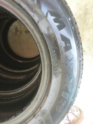 ยางยางMAXXIS 205 65 15