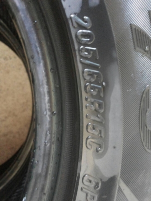 ยางยางMAXXIS 205 65 15