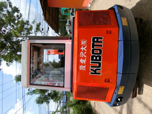 ขายรถขุดแบคโฮ KUBOTA KH-033 ขนาดเทียบเท่าPc35 รถเก่านอกแท้100\% #พร้อมหัวเก๋งเครื่อง4สูบ #อามยาวพิเศษ ระบบไว แทรคเหล็ก  รถพร้อมใช้งาน เอกสารใบอินวอยครบ          ????ราคา 260,000 ต่อรองได้???? ☎️ติดต่อ 096-3268553 (สถิตย์พันธ์) ????ID LINE 0963268553 ร้านรุ