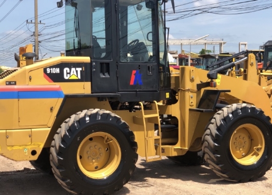 ขายรถตักล้อยาง CAT 910H (เทียบเท่า WA100-6) ปี 2013 นำเข้าเองจากญี่ปุ่น สภาพสวยพร้อมใช้ มีVDOการทำงานครับ