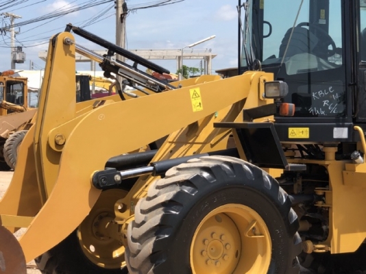 ขายรถตักล้อยาง CAT 910H (เทียบเท่า WA100-6) ปี 2013 นำเข้าเองจากญี่ปุ่น สภาพสวยพร้อมใช้ มีVDOการทำงานครับ