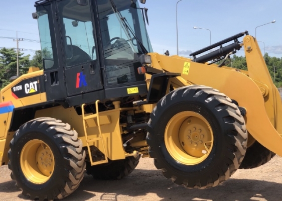 ขายรถตักล้อยาง CAT 910H (เทียบเท่า WA100-6) ปี 2013 นำเข้าเองจากญี่ปุ่น สภาพสวยพร้อมใช้ มีVDOการทำงานครับ