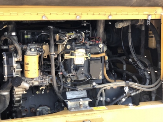 ขายรถตักล้อยาง CAT 910H (เทียบเท่า WA100-6) ปี 2013 นำเข้าเองจากญี่ปุ่น สภาพสวยพร้อมใช้ มีVDOการทำงานครับ