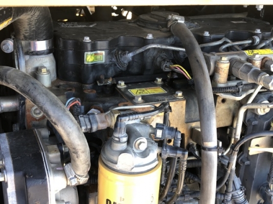 ขายรถตักล้อยาง CAT 910H (เทียบเท่า WA100-6) ปี 2013 นำเข้าเองจากญี่ปุ่น สภาพสวยพร้อมใช้ มีVDOการทำงานครับ