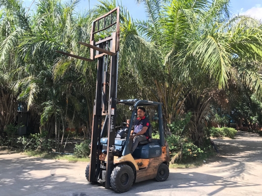 ขายFORKLIFT TOTOTA รุ่นใหม่ 7FD15(1.5ตัน) สวยเดิมจากญี่ปุ่น ยังไม่เคยใช้ในไทย 165,000เท่านั้น!!
