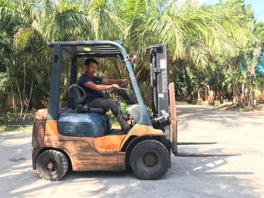 ขายFORKLIFT TOTOTA รุ่นใหม่ 7FD15(1.5ตัน) สวยเดิมจากญี่ปุ่น ยังไม่เคยใช้ในไทย 165,000เท่านั้น!!