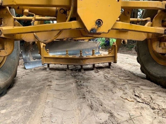 ขาย 1,150,000 รถเกรด CATTERPILAR 120G ชีเรียล 87V1711 เครื่อง 125 แรง สภาพสวยเก่านอก เอกสารเล่มทะเบียน รถอยู่ อุบลราชธานี 0967428942