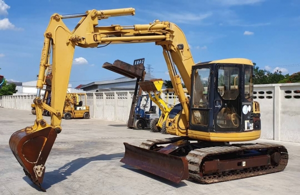 ขายด่วนรถแบคโฮCAT308-Bรถนอกเพิ่งนำเข้าจากญี่ปุ่นเดิมๆออโต้คันเร่งเต่าต่ายช้วโม่งทำงานแค่3,591ชั่วโม่งยังไม่เคยใช้งานในเมืองไทยเลย