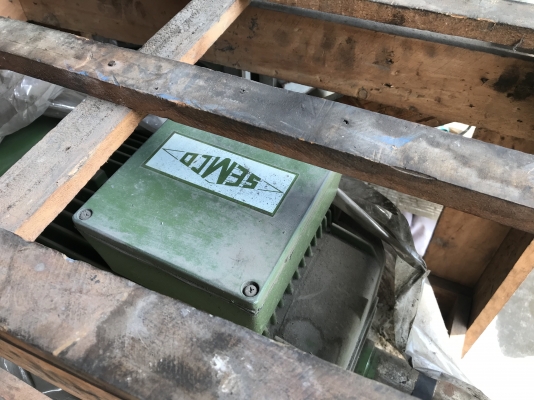 ขายมอเตอร์ไฟฟ้า SEMCO 10HP. 380V 6Pole 980rpm. ของใหม่ในลัง ไม่เคยใช้งาน ขายมอเตอร์ไฟฟ้า SEMCO 10HP. 380V 6Pole 980rpm. ของใหม่ในลัง ไม่เคยใช้งาน