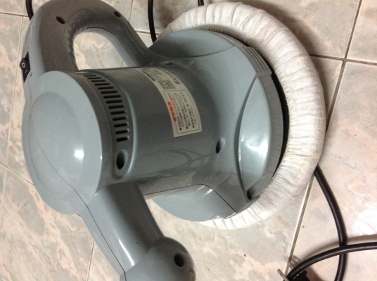 เครื่องขัดสีรถยนต์จากญี่ปุ่นแท้ตัวใหญ่หน้าตัด10นิ้ว ไฟ100v. เครื่องขัดสีรถยนต์จากญี่ปุ่นแท้ตัวใหญ่หน้าตัด10นิ้ว ไฟ100v.