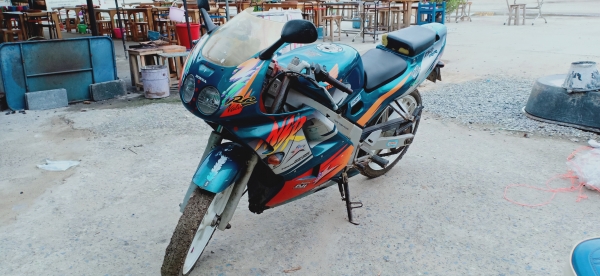 ขาย7900(เงินสดงดต่อ)ขับได้ปกติ เครื่องดี ภาษีขาด4ปี เล่มทะเบียนชุดโอนครบ ดูรถรังสิตปทุมธานี087675293