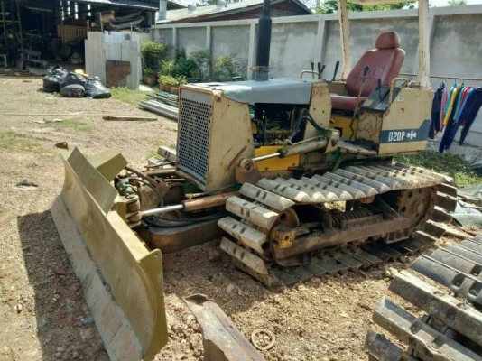 ขาย KOMATSU D20-6 สไลด์ใบมีด6ทิศทางไม่มีเอกสารราคา 185,000