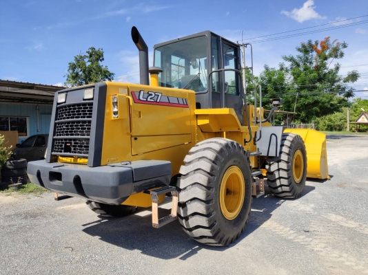 ขาย รถตักล้อยาง TCM L27-3 แขนยาวแท้จากญี่ปุ่น ยางใหม่ 4เส้น ใช้งานยาวๆ รถสวยกริ๊บ โทร.090-986-2521 อ๊อบ