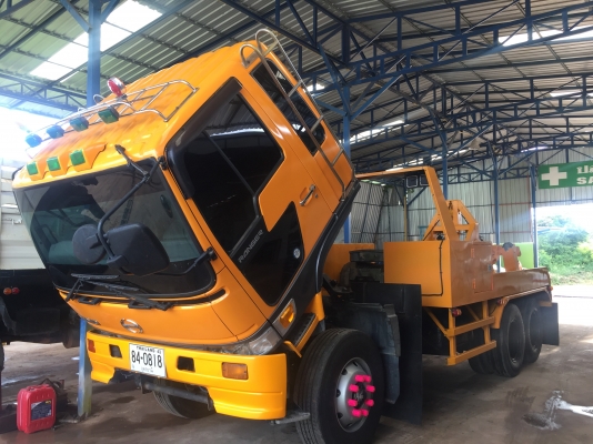 ขายรถยกใหญ่