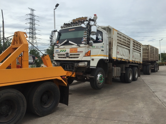 ขายรถยกใหญ่