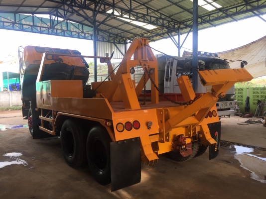 ขายรถยกใหญ่