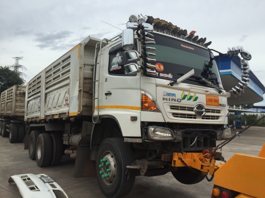 ขายรถยกใหญ่