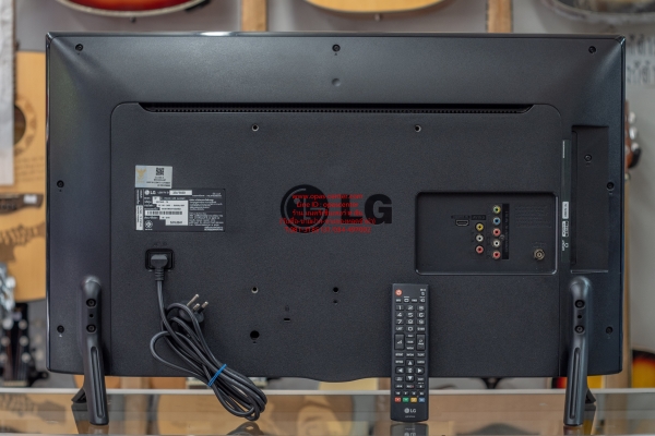 LED Digital TV LG 32 นิ้ว รุ่น 32LF560D สภาพใหม่